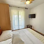 Fuer 6 Personen- 150m Vom Entfernt By Interhome 노비비노돌스키