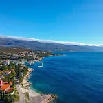 Fuer 6 Personen- 150m Vom Entfernt By Interhome Appartamento Novi Vinodolski