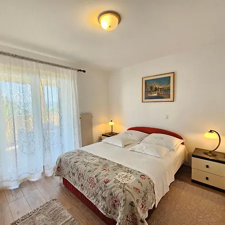 Apartmán Fuer 6 Personen- 150m Vom Entfernt By Interhome Novi Vinodolski