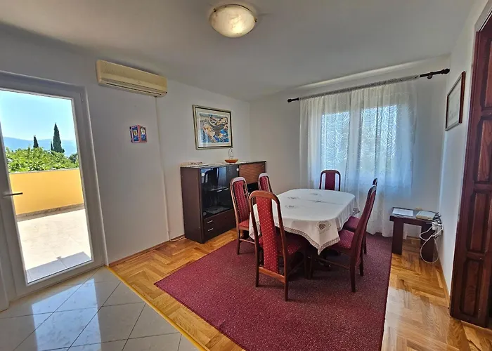 Fuer 6 Personen- 150m Vom Entfernt By Interhome *